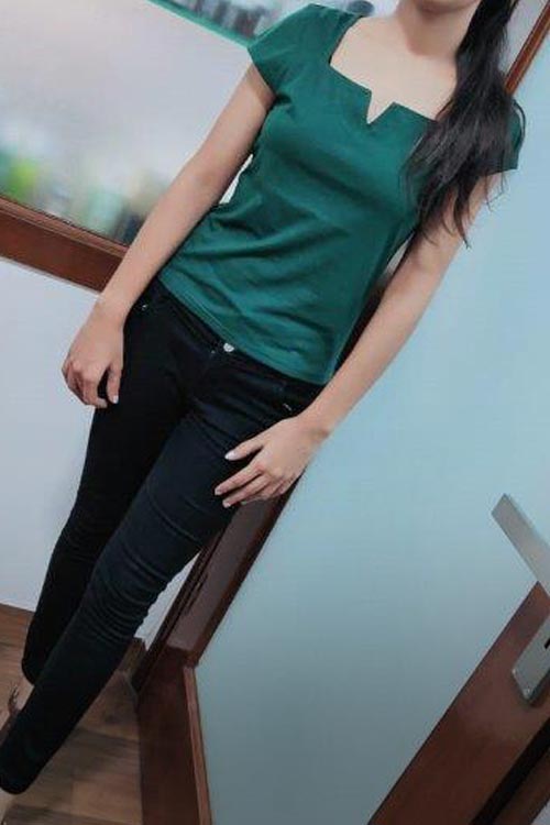 Bottle Green Smart Top With Cap Sleeve